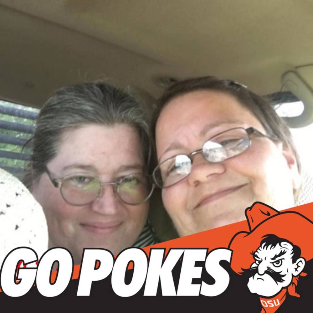 Meet your Posher, Sundie